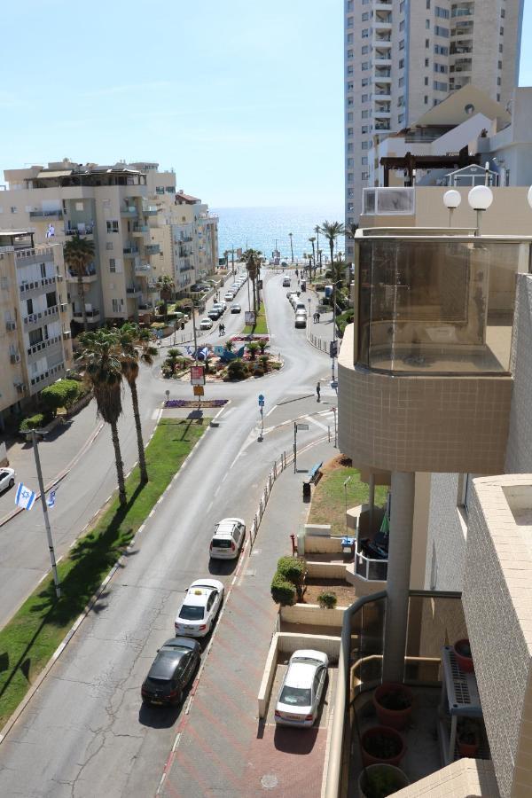 Apartmán Beutifull View Of Batyam Bat Jam Exteriér fotografie